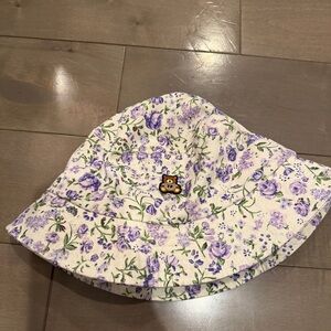 Teddy Fresh Lavender Floral Bucket Hat